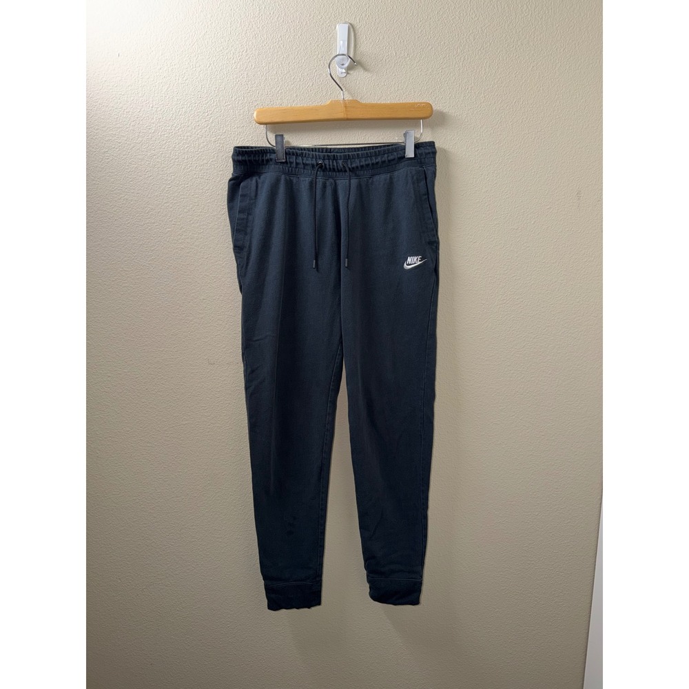 Women's Nike Sweats Size Medium